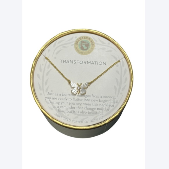 🦋 Sea La Vie “Transformation” Butterfly Necklace – 18K Gold Plated | Gift Ready - Picture 2 of 3